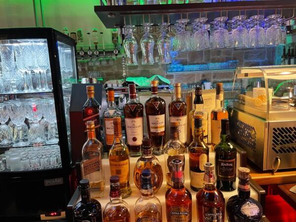 Best Sports Bars in Schwetzingen - Clippers Bar Lounge