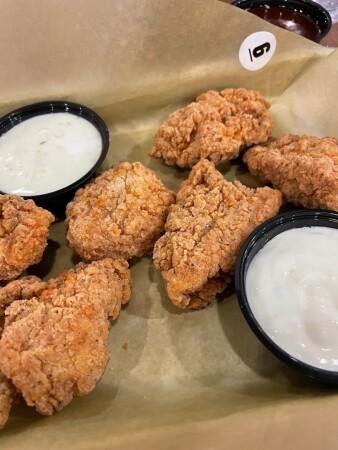 Best Sports Bars in Mattoon - Buffalo Wild Wings @ Mattoon, Il