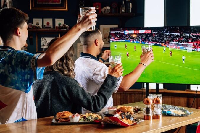 Best Sports Bars in Peterborough - The Queen's Head