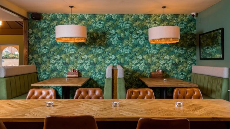 Best Sports Bars in Rugby - The Bear