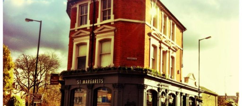 Best Sports Bars in Twickenham - St Margarets