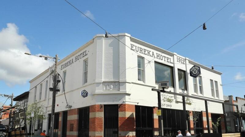 Best Sports Bars in Geelong - Eureka Hotel Geelong