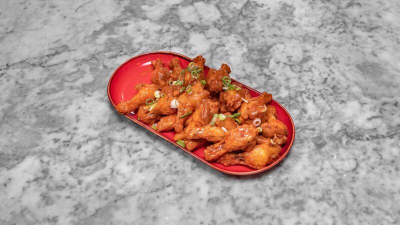 Best Sports Bars in London - Griffin Belle