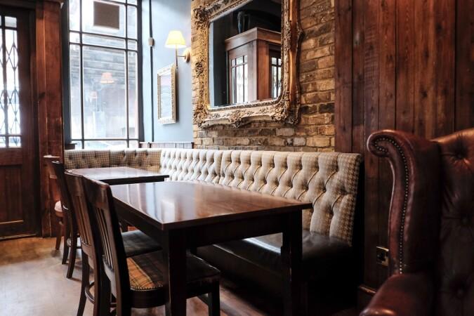 Best Sports Bars in Waterloo - Wellington, Waterloo