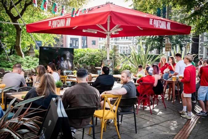Best Sports Bars in Cardiff - The Pontcanna Inn