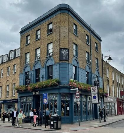 Best Sports Bars in LONDON - Bull