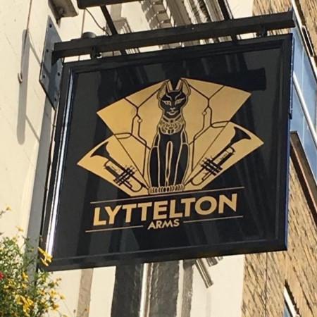 Best Sports Bars in LONDON - Lyttleton Arms