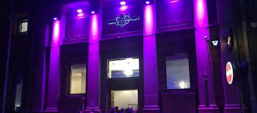 Best Sports Bars in Blackburn - Bees Knees