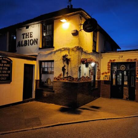 Best Sports Bars in Ashford - Albion