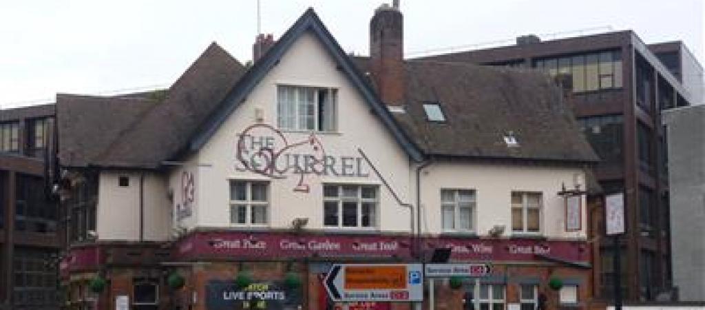 Best Sports Bars in Coventry - The Squirrel