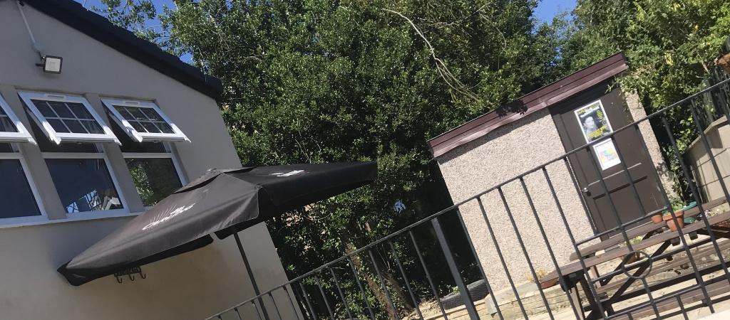 Best Sports Bars in Thorpe Hesley - The Horse & Tiger