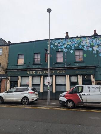 Best Sports Bars in Walthamstow - The Flowerpot