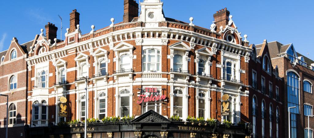 Best Sports Bars in LONDON - Falcon