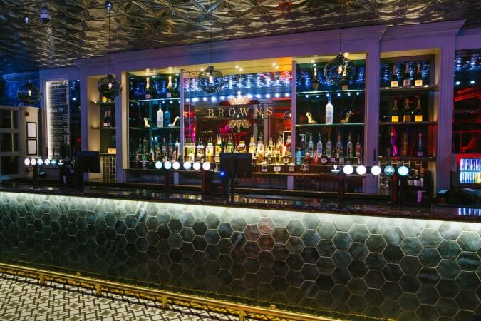 Best Sports Bars in London - Browns Shoreditch