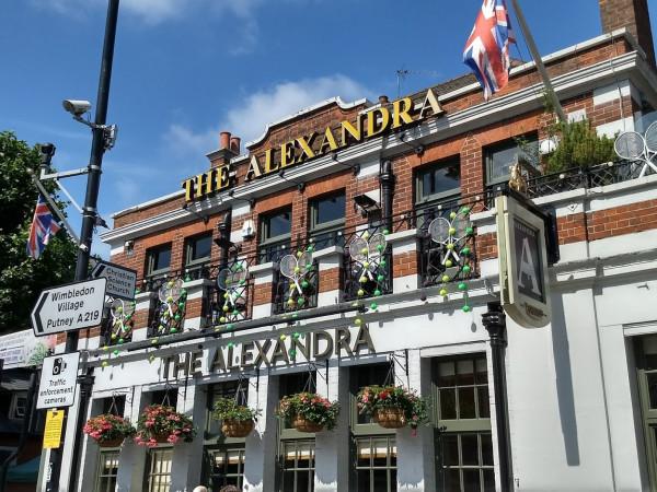 Best Sports Bars in London - Alexandra