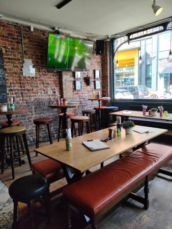 Best Sports Bars in London - The Distillers