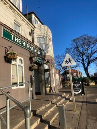 Best Sports Bars in Middlesbrough - Highfield Hotel (Middlesborough)