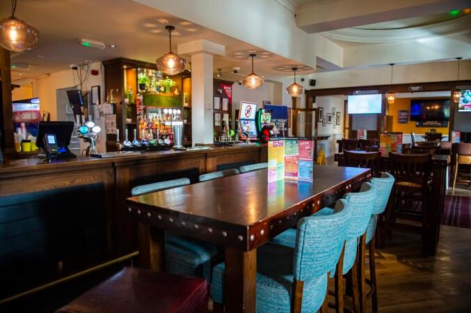 Best Sports Bars in Middlesbrough - Highfield Hotel (Middlesborough)