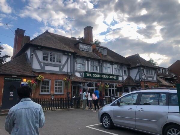 Best Sports Bars in Watford - Southern Cross (Watford)