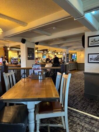 Best Sports Bars in Chatham - Tiger Moth (Chatham)