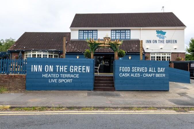 Best Sports Bars in Billericay - Inn on the Green (Billericay)