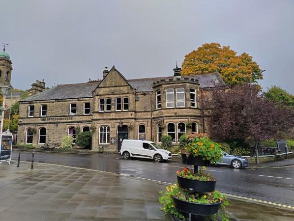 Best Sports Bars in Buxton - Old Club House (Buxton)