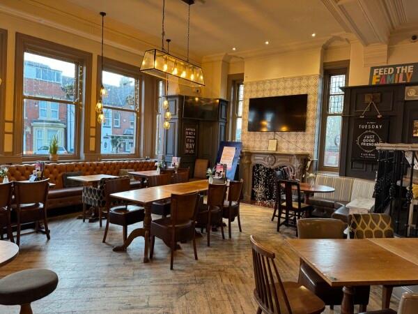 Best Sports Bars in Lytham St Annes - Victoria Hotel (Lytham St Annes)