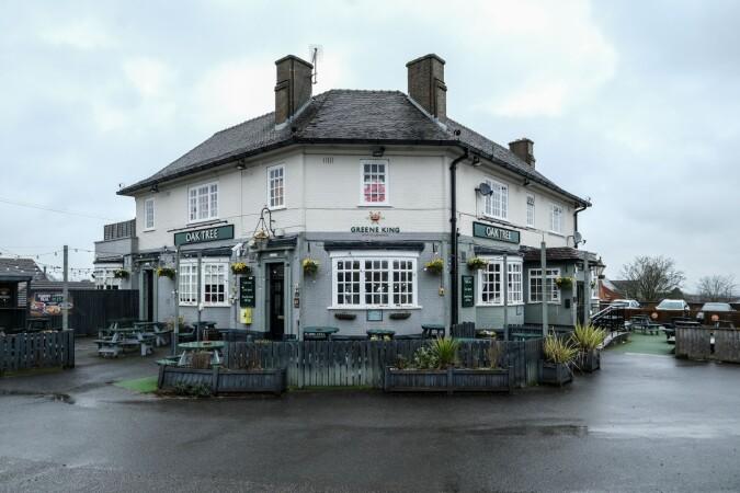 Best Sports Bars in Mansfield - Oak Tree (Mansfield)