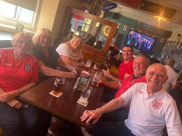 Best Sports Bars in Mansfield - Oak Tree (Mansfield)