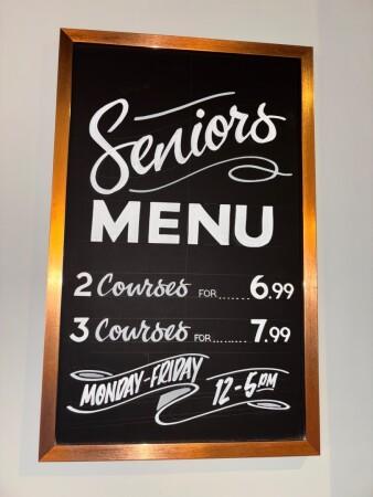 Best Sports Bars in Watford - Tudor Arms (Watford)