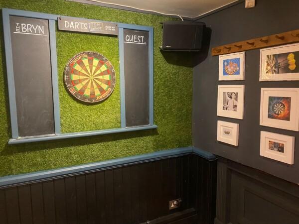 Best Sports Bars in West Glamorgan - Bryn-Y-Mor Hotel (Swansea)