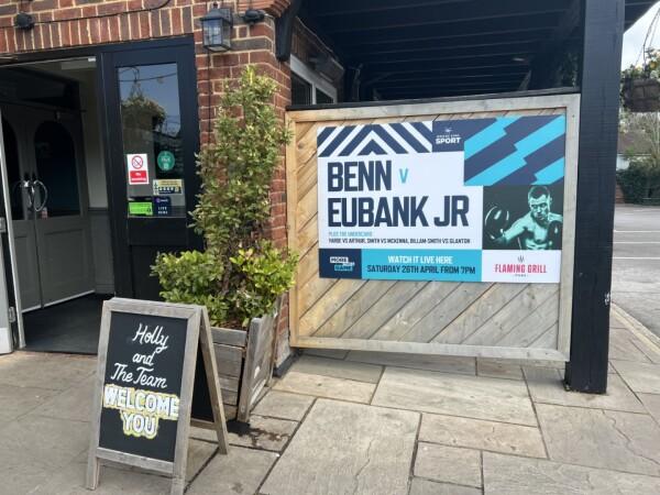 Best Sports Bars in Middlesex - The Whittington (Pinner)