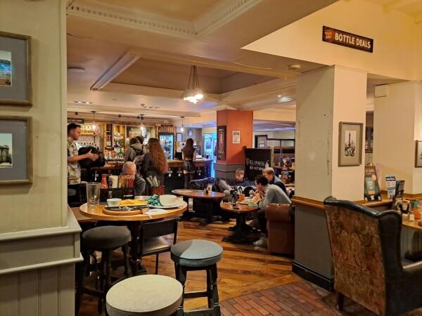 Best Sports Bars in Hull - Old Grey Mare (Hull)