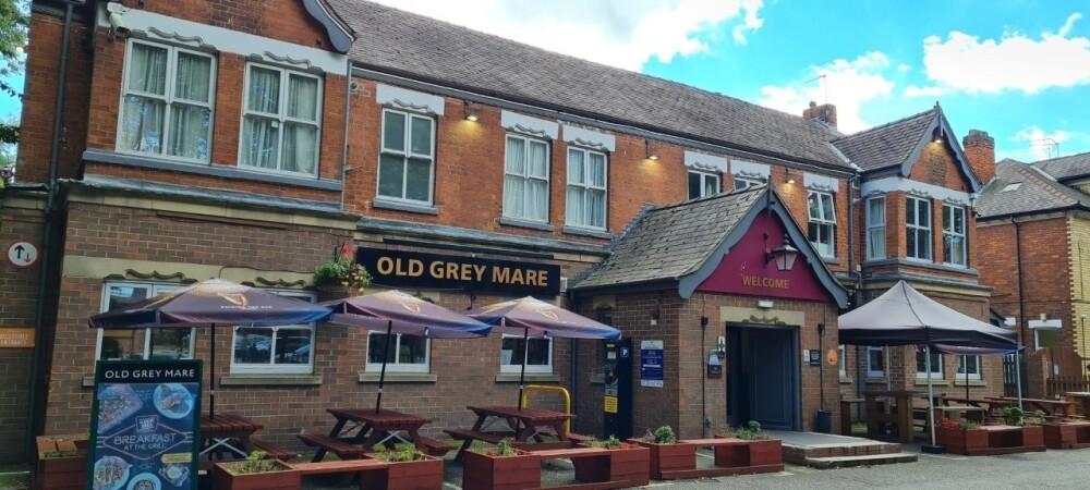 Best Sports Bars in Hull - Old Grey Mare (Hull)