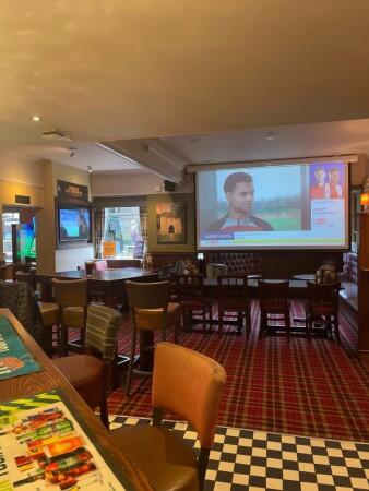 Best Sports Bars in Leeds - Roundhay (Leeds)