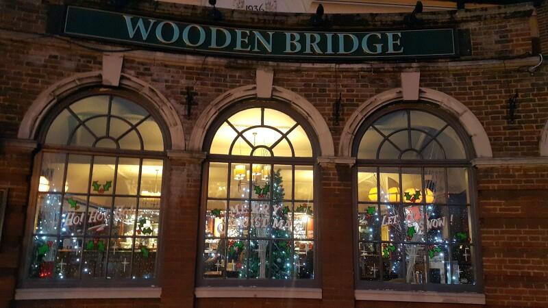 Best Sports Bars in Guildford - Wooden Bridge (Guildford)