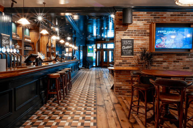 Best Sports Bars in Leeds - Griffin (Leeds)