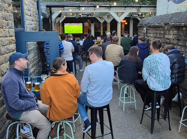 Best Sports Bars in Sheffield - Ball (Sheffield)