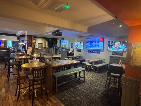 Best Sports Bars in Nuneaton - Chase Hotel (Nuneaton)
