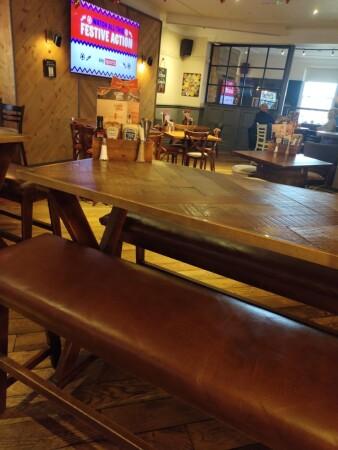 Best Sports Bars in East Riding Yorkshire - Fair Maid (Cottingham)