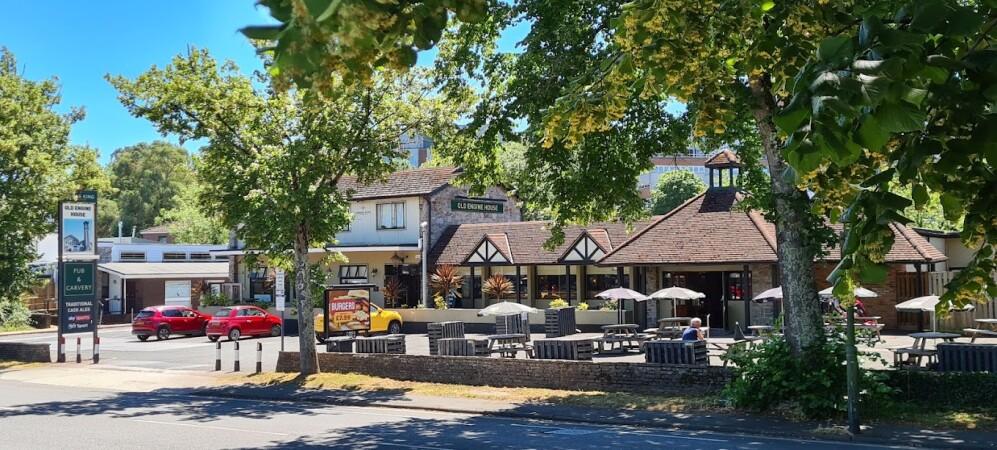 Best Sports Bars in Torquay - Old Engine House (Torquay)