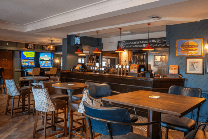 Best Sports Bars in Stevenage - Old Red Lion (Shephall)