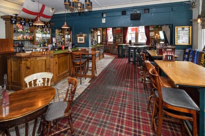 Best Sports Bars in Bristol - Wackum Inn