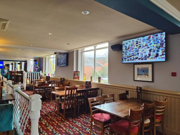 Best Sports Bars in Lytham St Annes - Town House (Lytham St Annes)