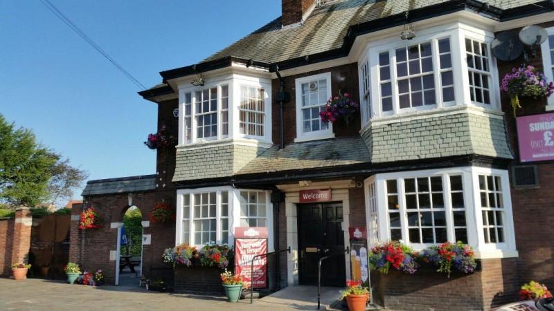 Best Sports Bars in Wirral - Farmers Arms (Wirral)
