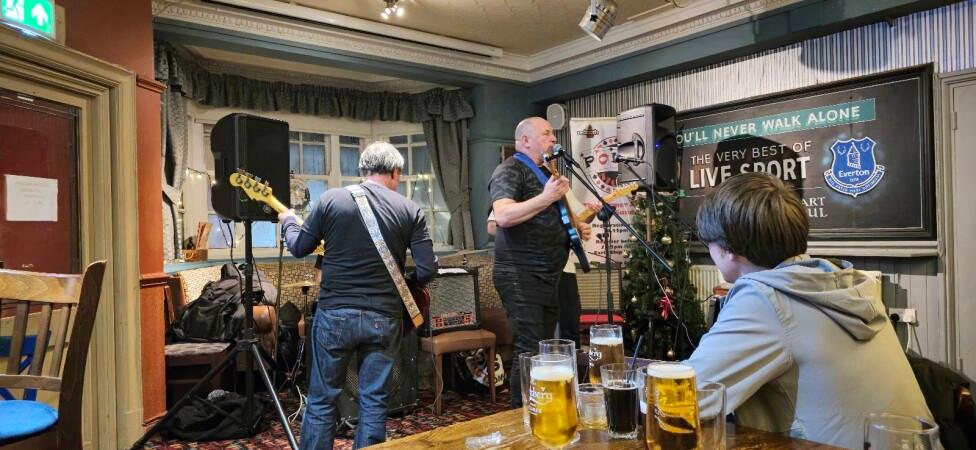 Best Sports Bars in Wirral - Farmers Arms (Wirral)