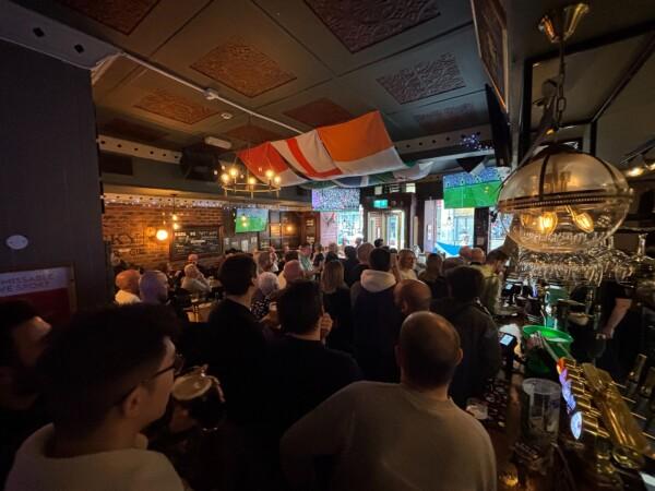 Best Sports Bars in Lanarkshire - Drouthy's (Glasgow)