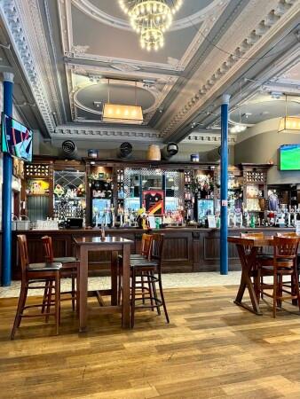 Best Sports Bars in Lanarkshire - Coopers (Glasgow)