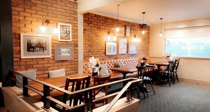 Best Sports Bars in Lanarkshire - Gardenhall Inn (Mossneuk)