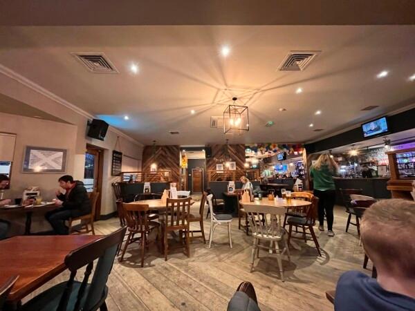Best Sports Bars in Lanarkshire - Smiddy Inn (Cumbernauld)
